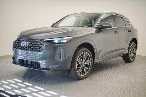 2025 Audi Q5 Premium Plus TFSI quattro S tronic