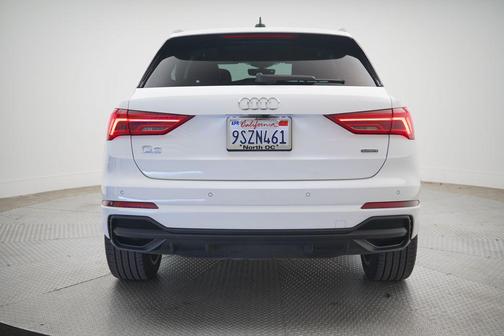 2025 Audi Q3 Premium 45 TFSI S line quattro Tiptronic