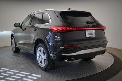 2025 Audi Q5 Premium Plus TFSI quattro S tronic