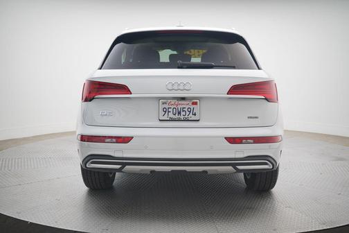 2023 Audi Q5 40 Premium