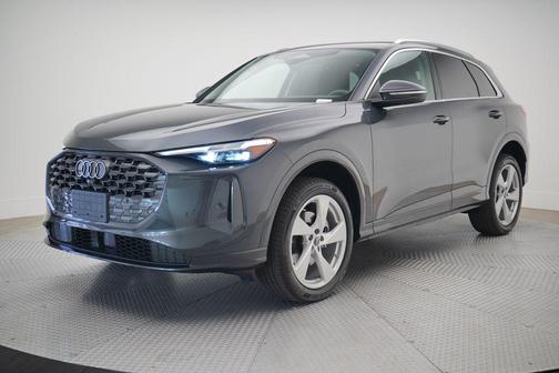2025 Audi Q5 Premium Plus TFSI quattro S tronic