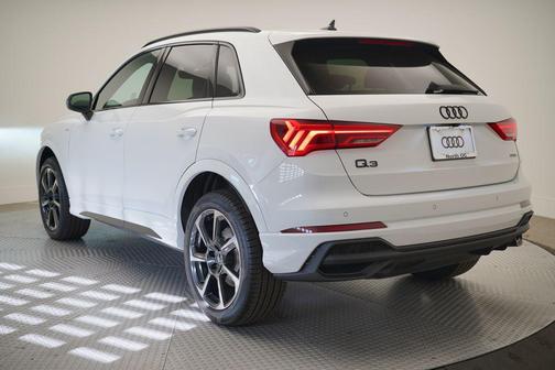2025 Audi Q3 45 S line Premium Plus