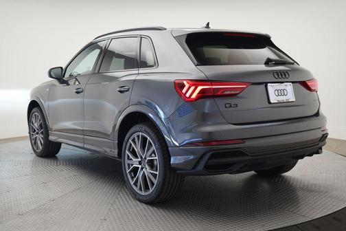 2025 Audi Q3 45 S line Premium Plus