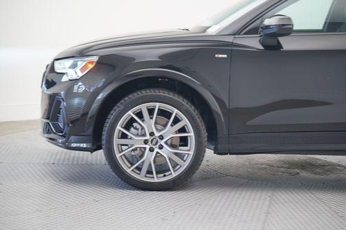 2025 Audi Q3 45 S line Premium Plus