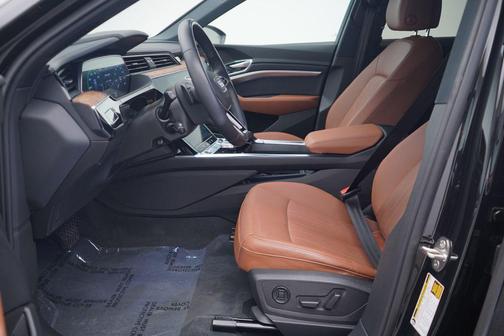 2022 Audi e-tron Sportback S line Premium Plus