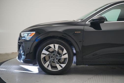 2022 Audi e-tron Sportback S line Premium Plus
