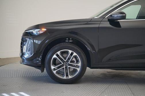 2025 Audi Q5 Premium TFSI quattro S tronic