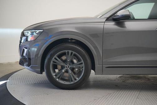 2026 Audi Q8 55 Premium