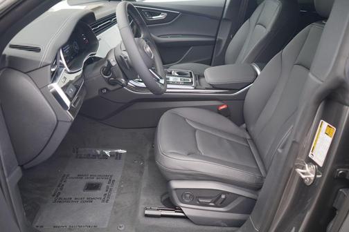 2026 Audi Q8 55 Premium