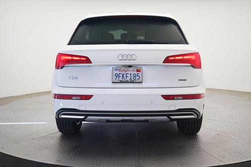 2023 Audi Q5 40 Premium