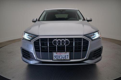 2022 Audi Q7 45 Premium