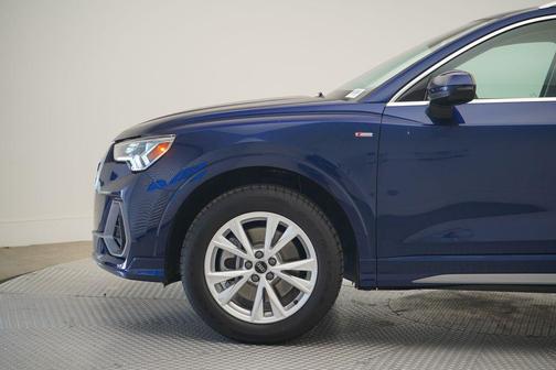 2023 Audi Q3 45 S line Premium Plus