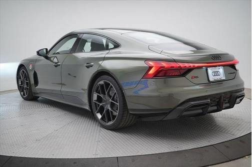 2026 Audi RS e-tron GT quattro