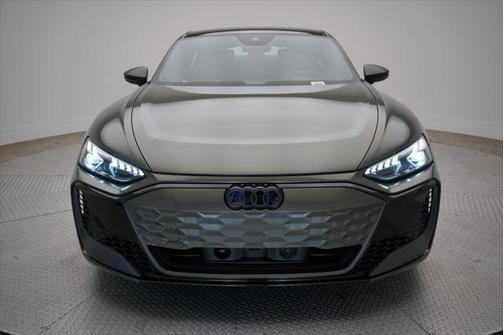 2026 Audi RS e-tron GT quattro