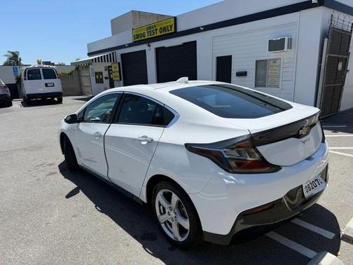 2018 Chevrolet Volt LT