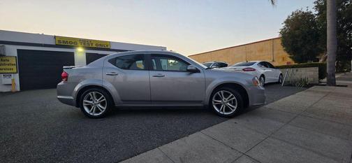 2014 Dodge Avenger SXT