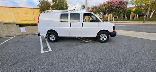 2011 Chevrolet Express 2500 Work Van