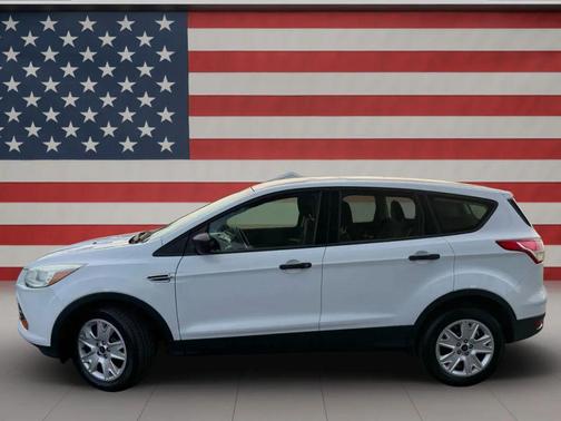 2015 Ford Escape S