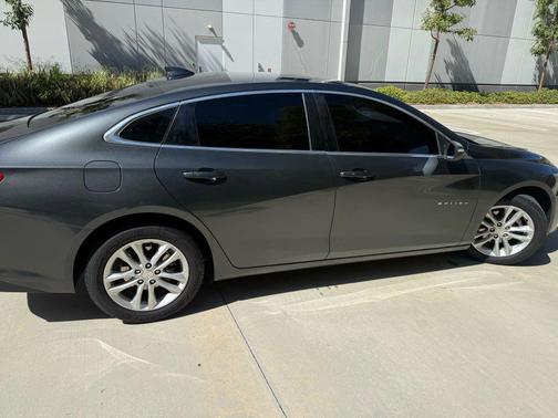 2017 Chevrolet Malibu Hybrid Base