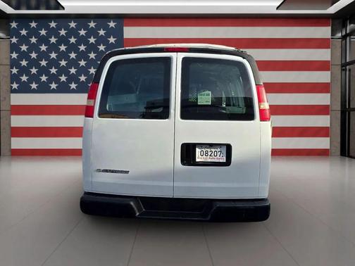 2007 Chevrolet Express 1500 Base