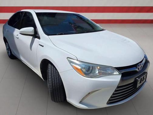 2015 Toyota Camry Hybrid SE