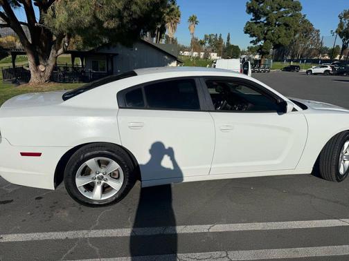 2012 Dodge Charger SE