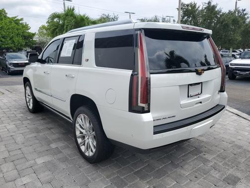 2019 Cadillac Escalade Premium Luxury