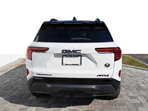 2026 GMC Terrain AWD AT4