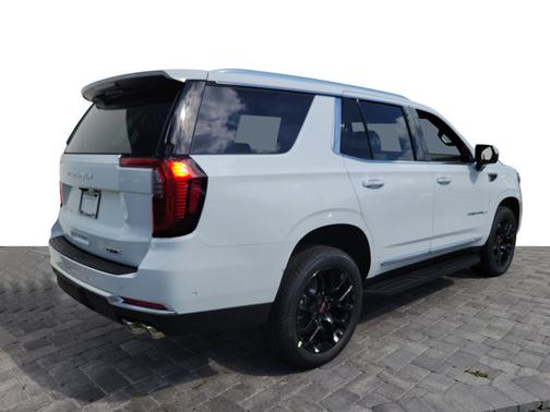 Summit White 2026 GMC Yukon Denali