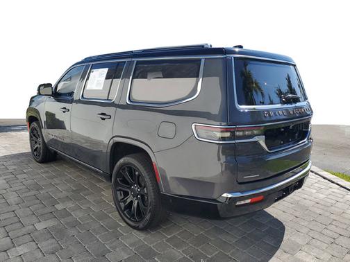 Baltic Gray Metallic Clearcoat 2022 Jeep Grand Wagoneer Series III