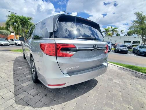 2024 Honda Odyssey Touring