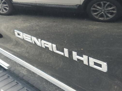 2016 GMC Sierra 2500 Denali