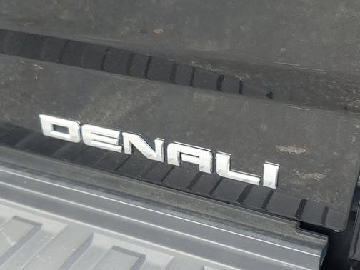 2016 GMC Sierra 2500 Denali