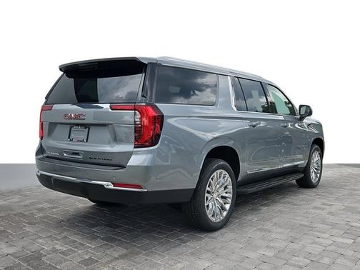 2025 GMC Yukon XL Elevation