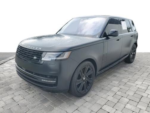 2022 Land Rover Range Rover SE