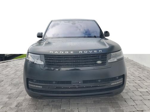 2022 Land Rover Range Rover SE