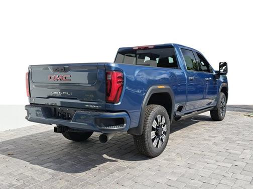 2025 GMC Sierra 2500 Denali