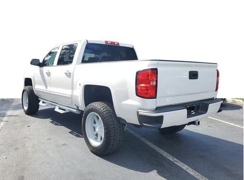 2018 Chevrolet Silverado 1500 2LT
