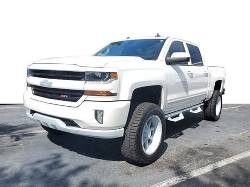 2018 Chevrolet Silverado 1500 2LT