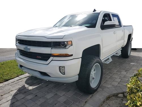 2018 Chevrolet Silverado 1500 2LT