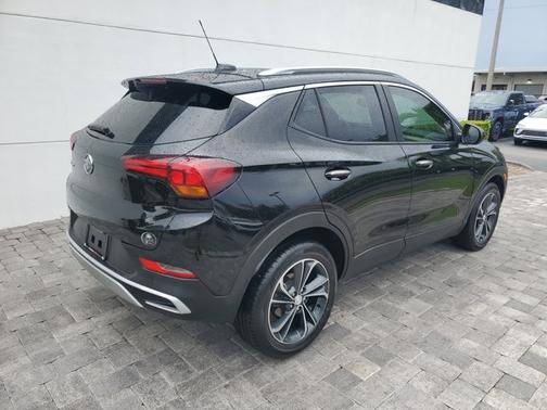 2022 Buick Encore GX Select