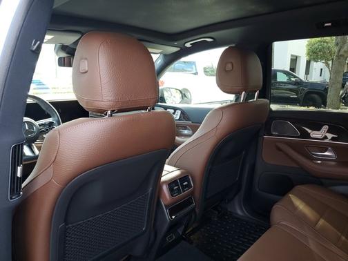 2024 Mercedes-Benz GLS 450 Base