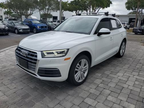 2019 Audi Q5 Premium Plus