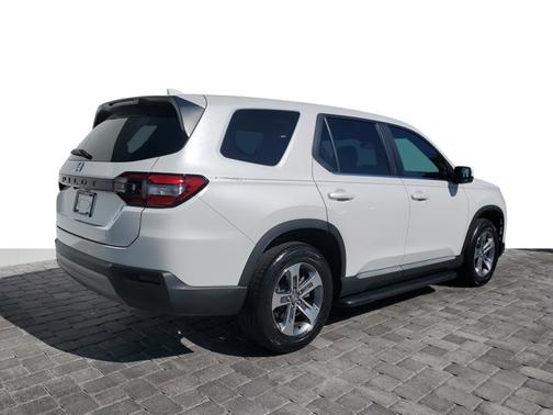 2024 Honda Pilot EX-L 7 Passenger