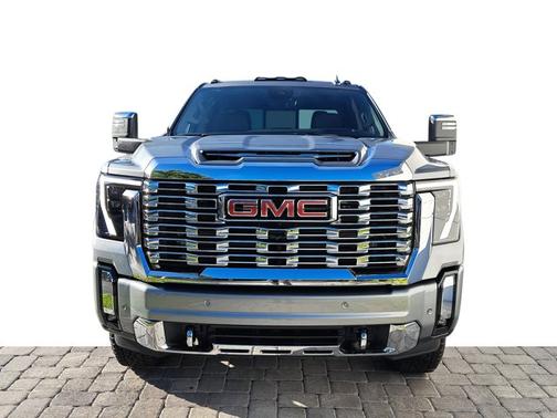 2025 GMC Sierra 2500 Denali