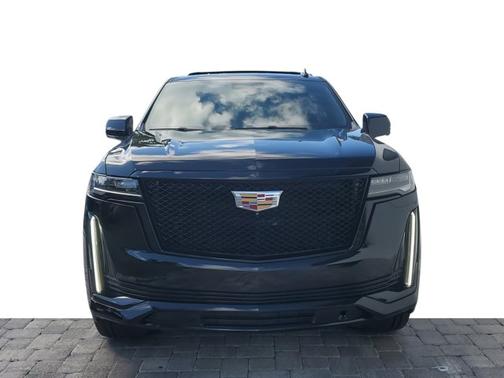 2022 Cadillac Escalade ESV Premium Luxury