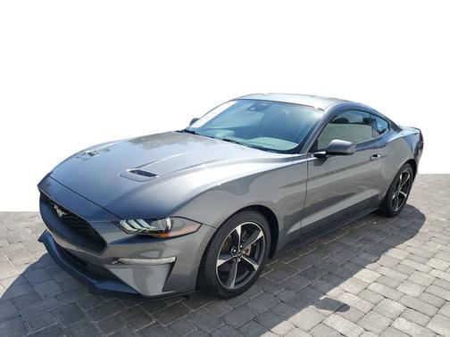2021 Ford Mustang EcoBoost