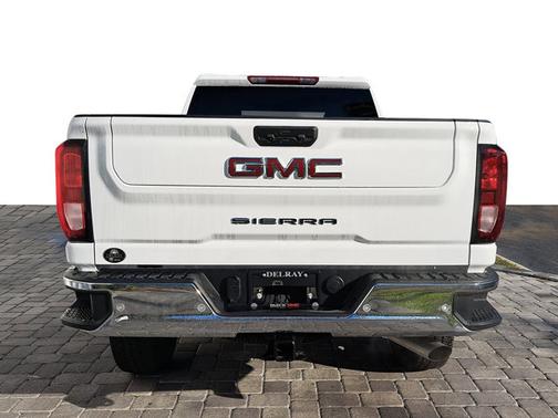 2026 GMC Sierra 2500 Pro