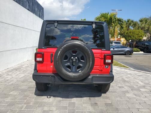 2021 Jeep Wrangler Sport