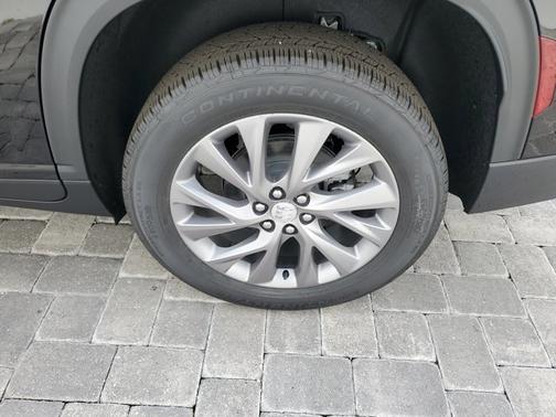 Ebony Twilight Metallic 2026 Buick Enclave Preferred